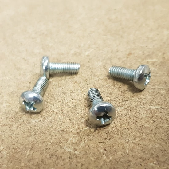   1 - Csavar 4x10 TC-CR (10db/csomag)